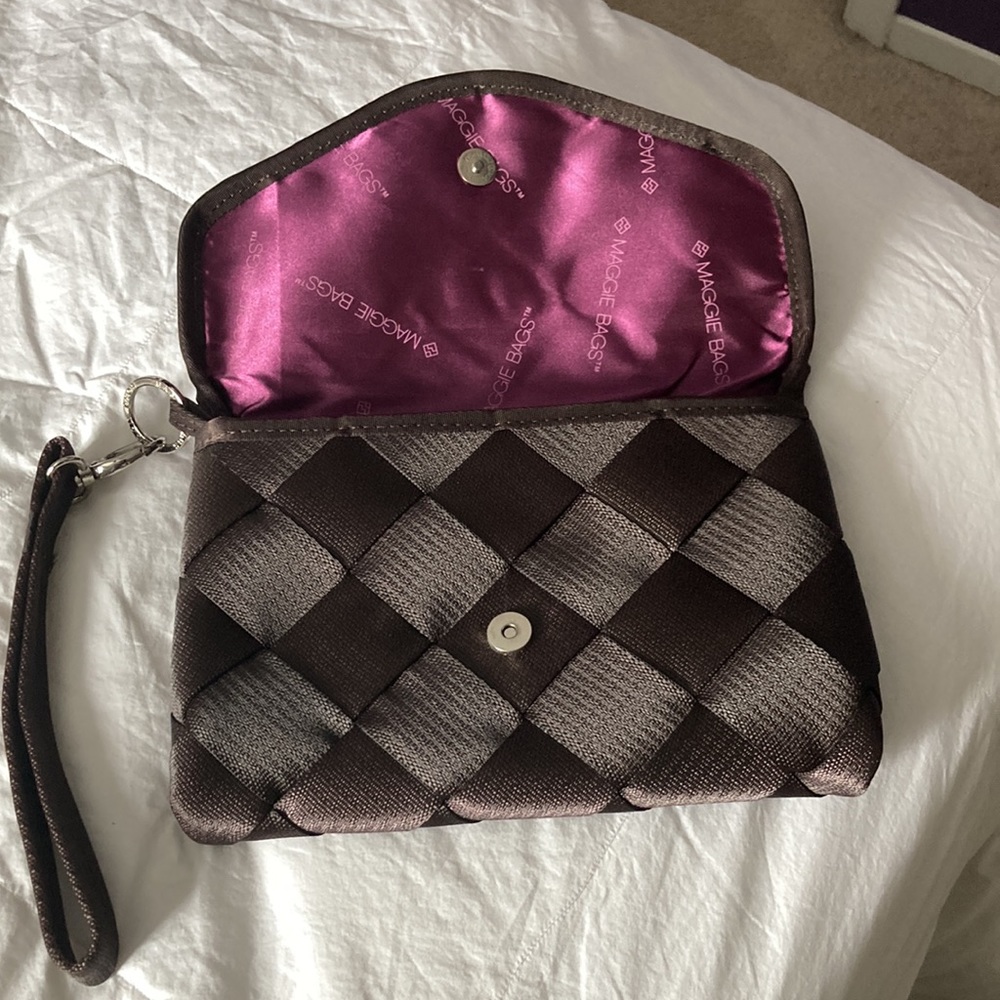 Purse - Picture 2 of 5